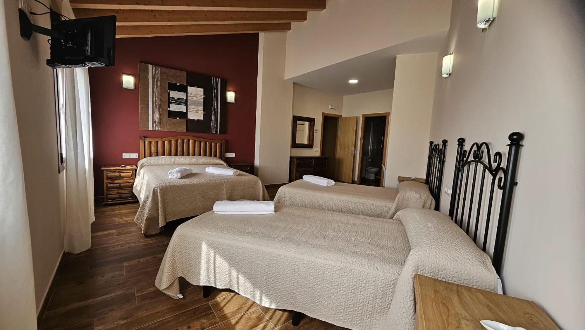 Casa Rural La Nava นาวาลูเอ็นกา ภายนอก รูปภาพ